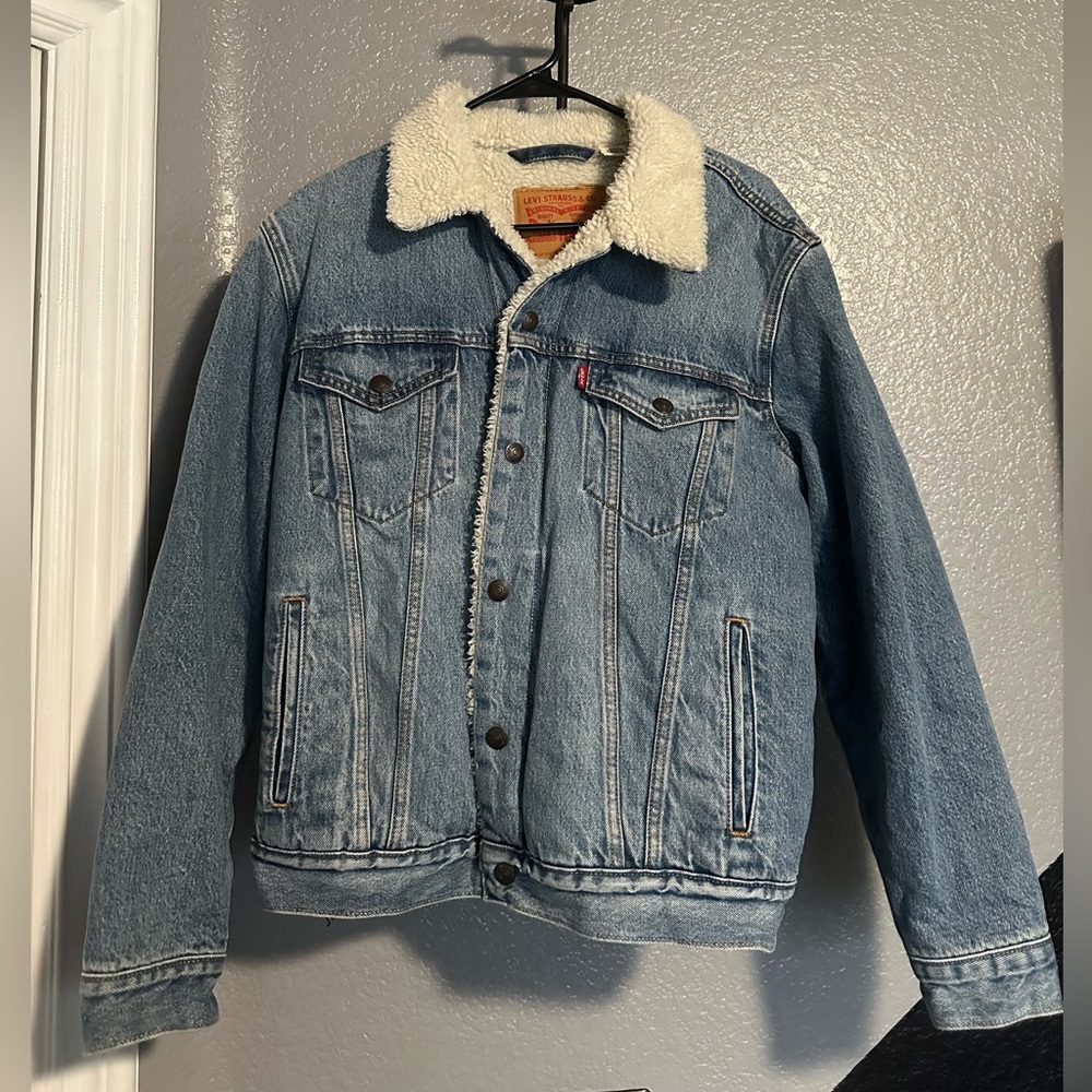 Men’s Small Levi’s Sherpa Jean Jacket